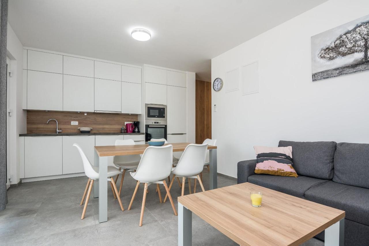 Apartment Spanic 1 Vir Esterno foto
