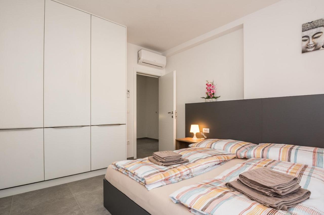 Apartment Spanic 1 Vir Esterno foto
