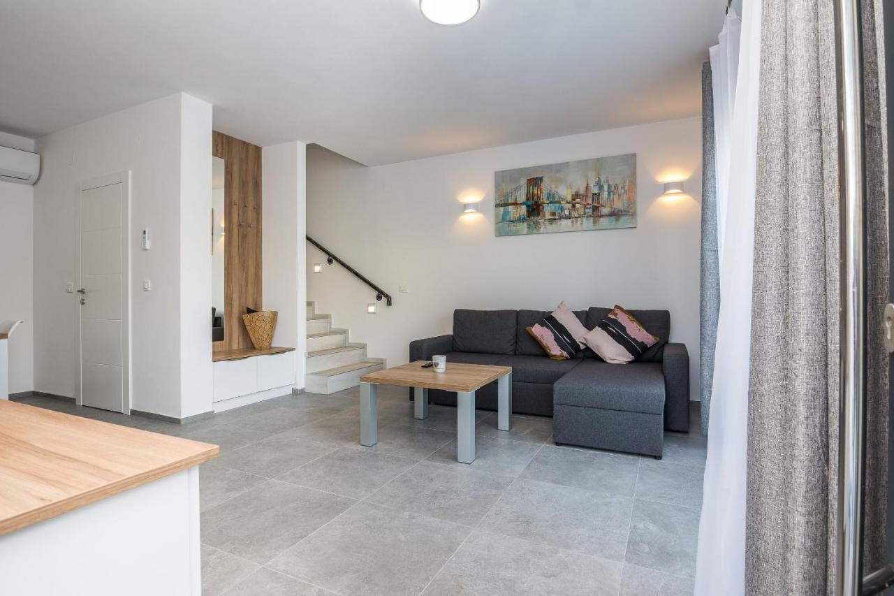Apartment Spanic 1 Vir Esterno foto