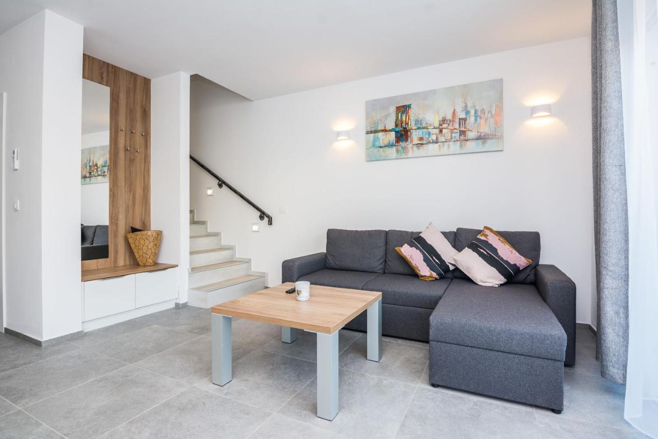 Apartment Spanic 1 Vir Esterno foto