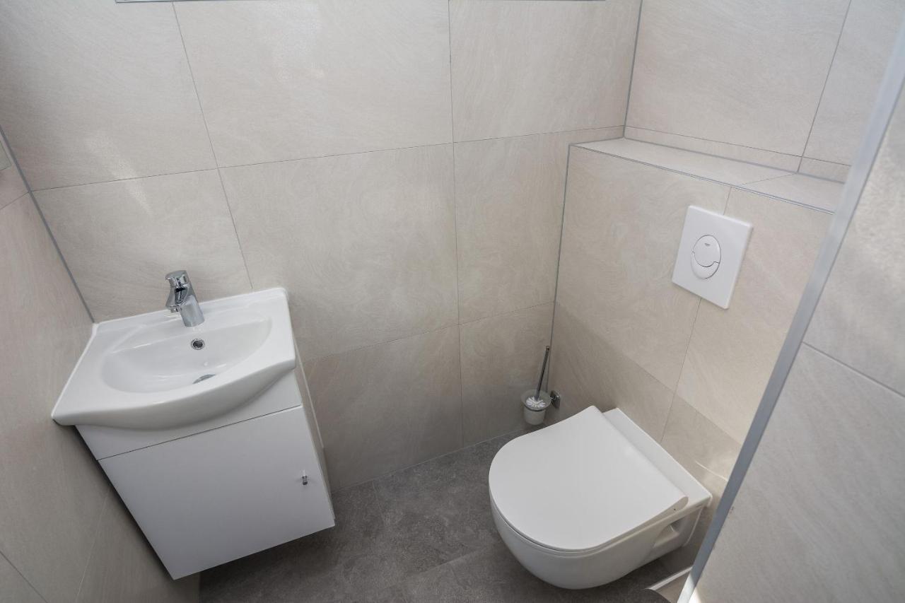Apartment Spanic 1 Vir Esterno foto